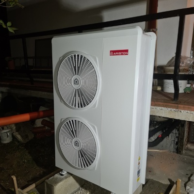 Hőszivattyú kültéri